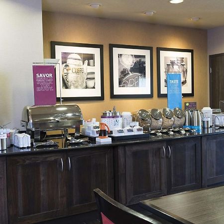 Hampton Inn Mount Pleasant Bagian luar foto