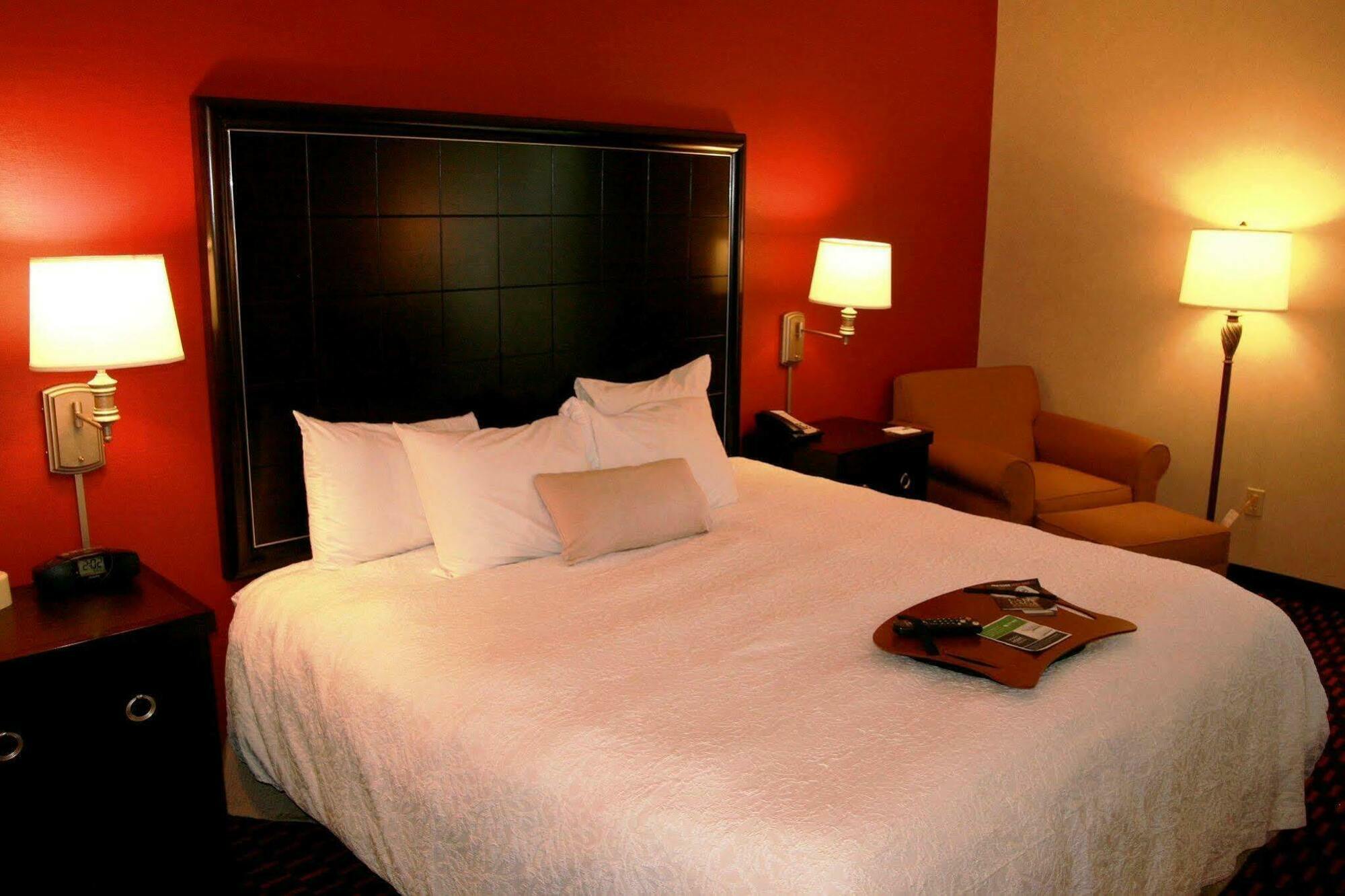 Hampton Inn Mount Pleasant Bagian luar foto